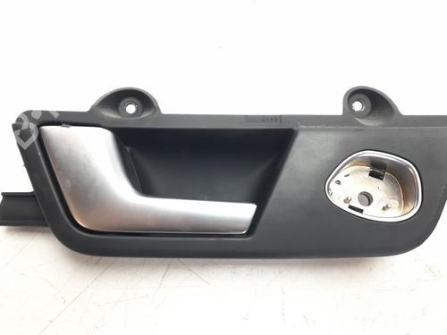 Venstre bak invendig håndtak SEAT EXEO ST (3R5) 2.0 TDI (143 hp) 7404188