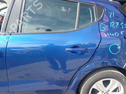 Used Left rear door Left rear door DACIA SANDERO III 1.0 TCe 90 (91 hp) 39668792 39668792