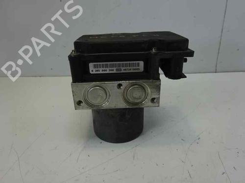 Used ABS pump RENAULT MEGANE II Estate (KM0/1_) 1.9 dCi (KMRG, KM1G, KM0G, KM2C) (120 hp) 330726