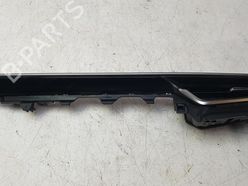 Used Air vent Air vent TOYOTA COROLLA Estate (_E21_) 2.0 Hybrid (MZEH12) (180 hp) 33285689 33285689