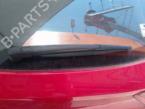 Used Rear windshield wiper arm Rear windshield wiper arm 37270591 37270591