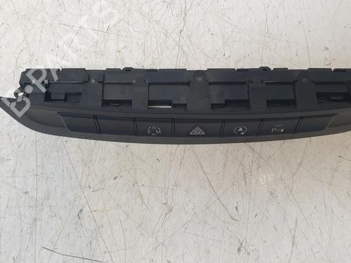 Warning switch MERCEDES-BENZ GLA-CLASS (X156) GLA 200 CDI / d (156.908) | BP23106198I22 