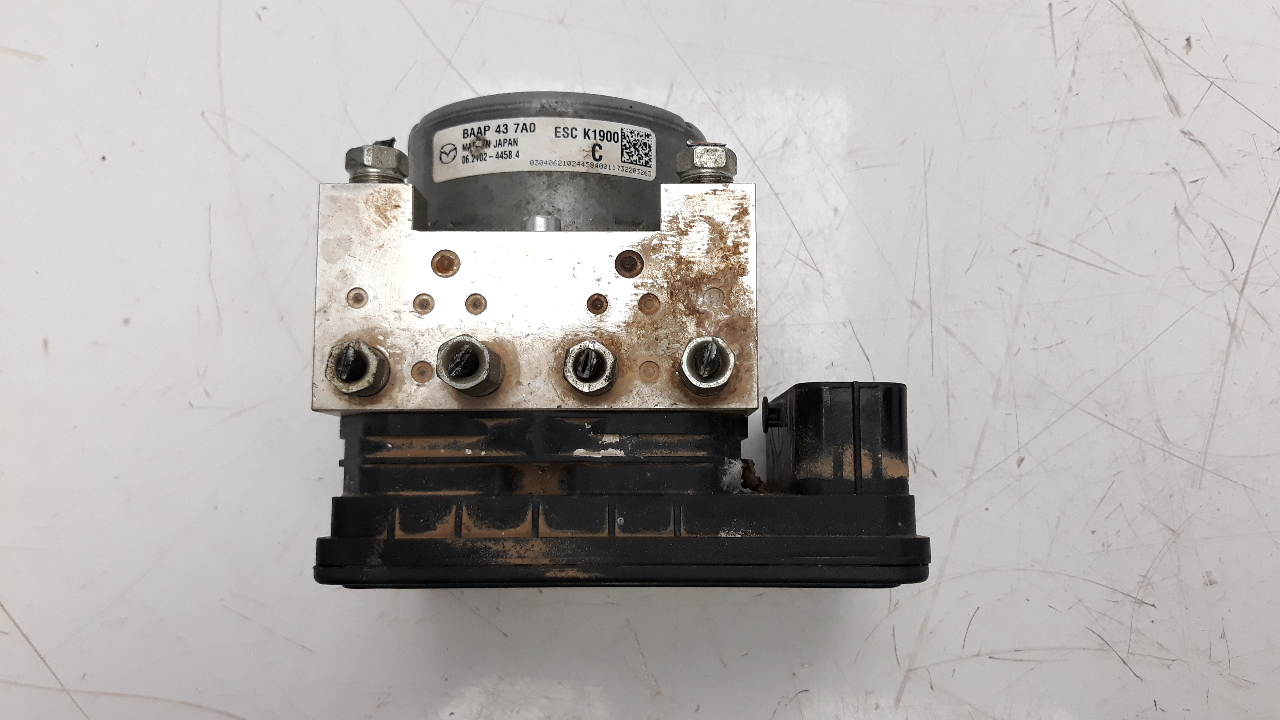 ABS pump MAZDA 3 Saloon (BM_, BN_) 2.2 D 8658950 BParts