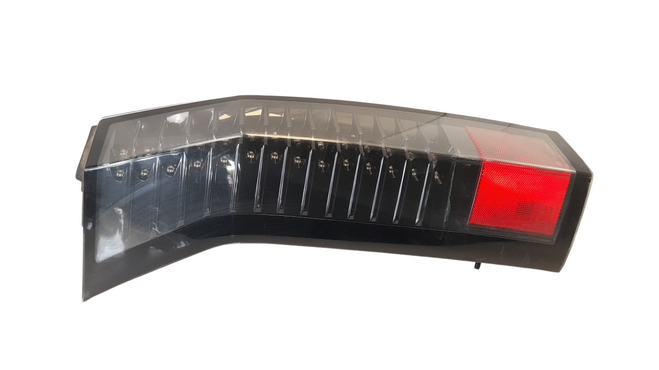 Feu arrière gauche CADILLAC SRX 4.6 AWD 7656353 | B-Parts
