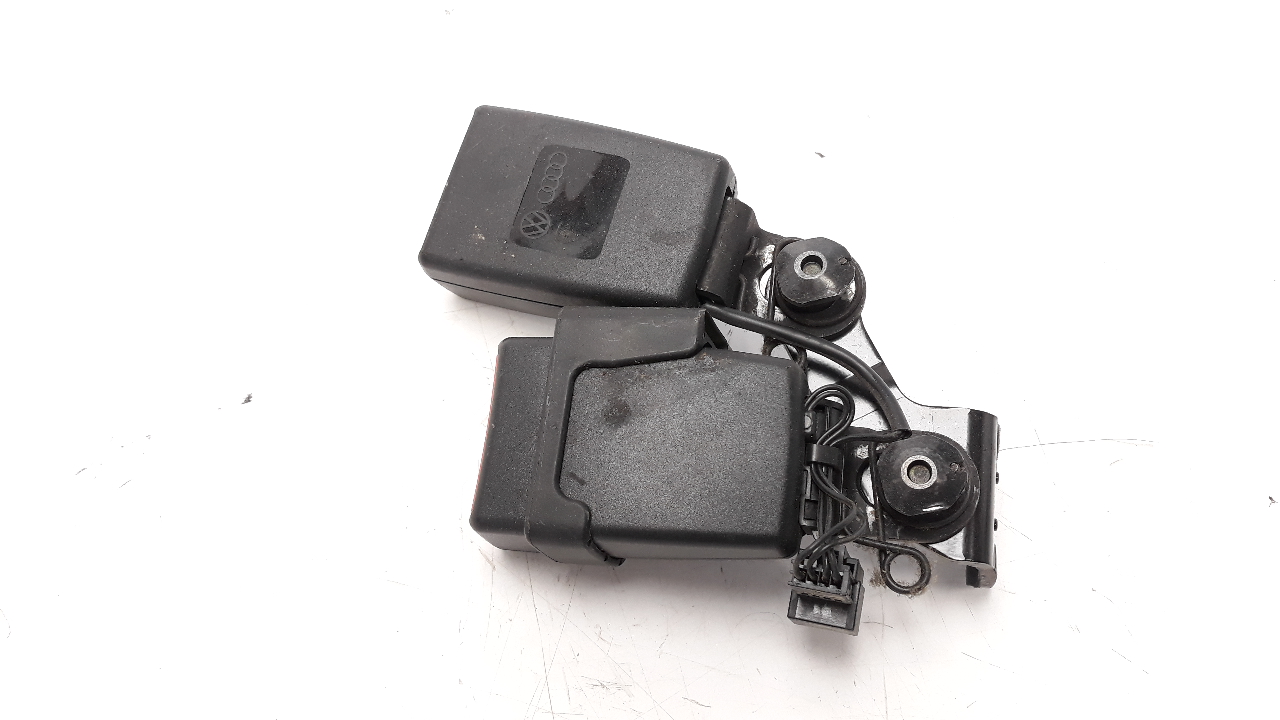 Rear left belt tensioner AUDI Q3 (8UB, 8UG) 2.0 TDI quattro 10034126