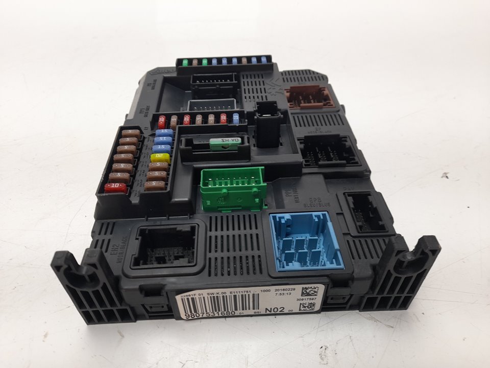 Fuse box PEUGEOT 208 I (CA_, CC_) 1.2 VTI 82 7214291 BParts
