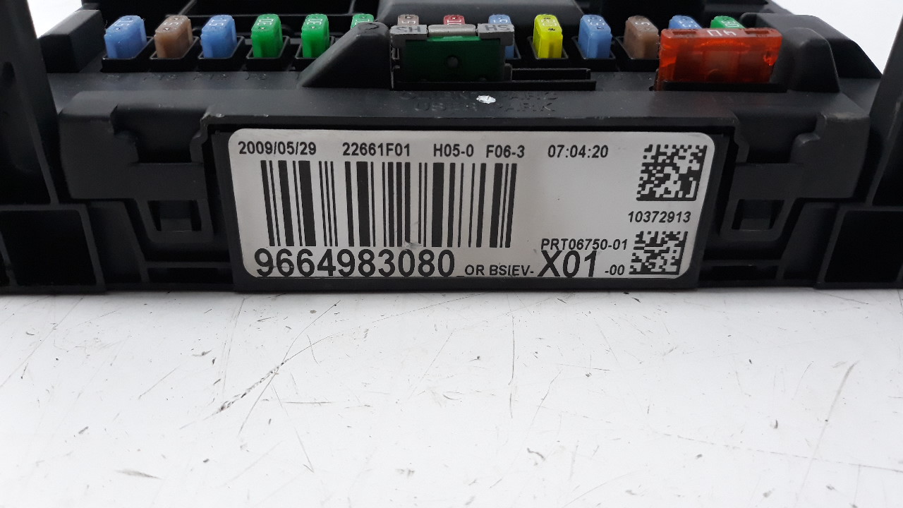 Fuse box PEUGEOT 207 (WA_, WC_) 1.4 8182009 BParts