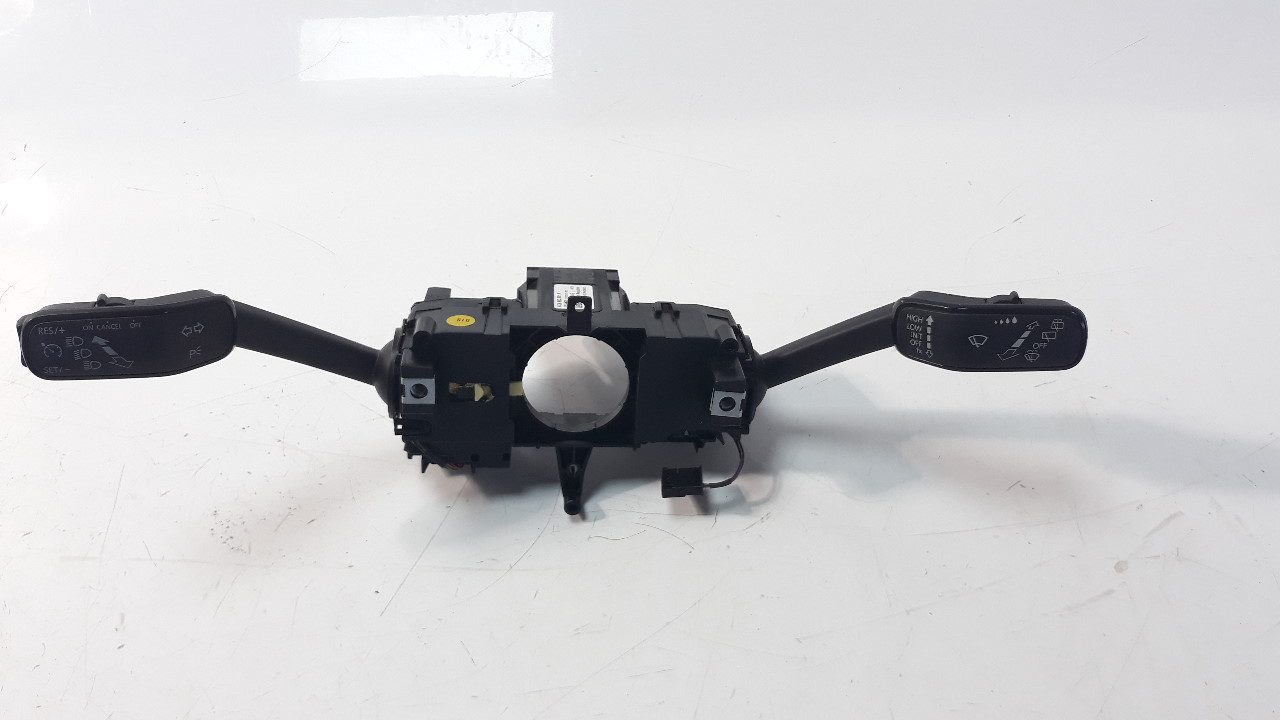 Switch SEAT TOLEDO IV (KG3) 1.2 TSI 8662137 | B-Parts