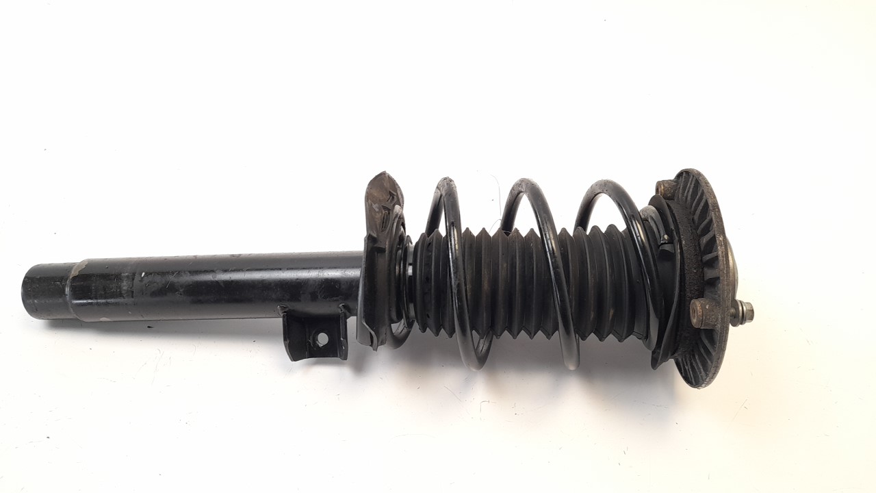 Right front shock absorber BMW 3 (F30, F80) 320 d 9149487 | B-Parts