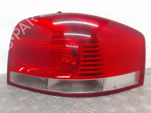 Høyre baklys AUDI A3 (8P1) 1.9 TDI (105 hp) 28349633
