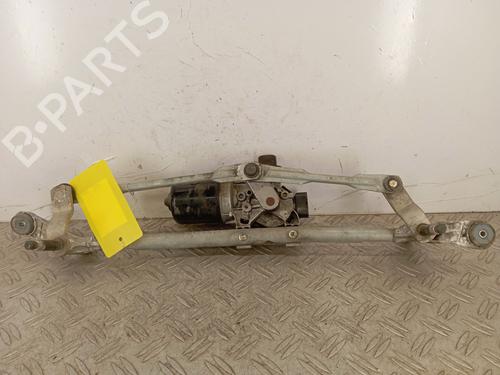 Viskermotor vindrute RENAULT MEGANE IV Hatchback (B9A/M/N_) 1.5 dCi 110 (B9A3) (110 hp) 30752289