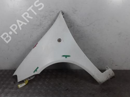 Guarda-lamas esquerdo Guarda-lamas esquerdo FIAT PUNTO (188_) 1.2 60 (188.030, .050, .130, .150, .230, .250) (60 hp) 28341678 28341678