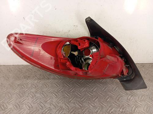 Right taillight PEUGEOT 206 Hatchback (2A/C) 2.0 HDI 90 | BP28348052C35 
