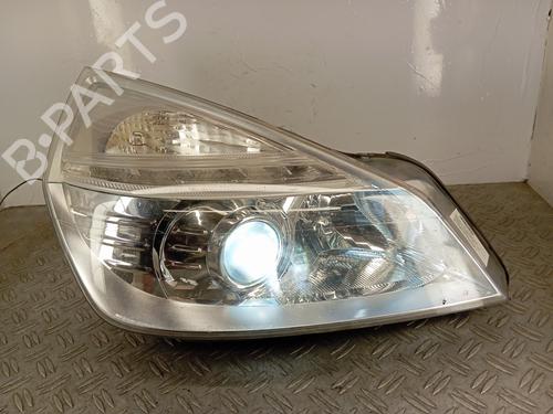 Used Right headlight RENAULT ESPACE IV (JK0/1_) 2.0 dCi (JK01, JK02, JK1J, JK1K, JK1H) (150 hp) 29247661