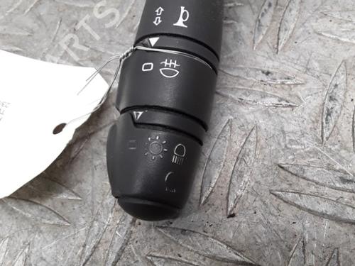 Switch RENAULT TWINGO II (CN0_) 1.2 (CN0D) | BP28338256I30 