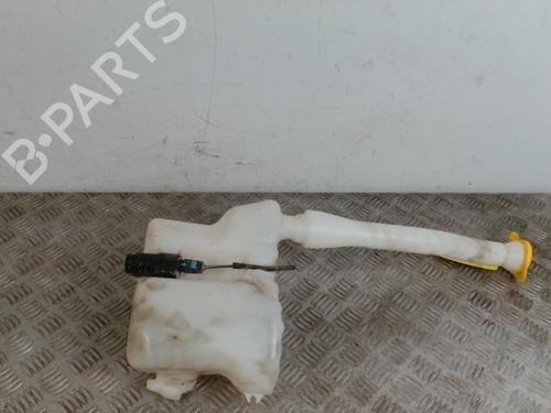 Used Windscreen washer tank RENAULT MASTER III Van (FV) 2.3 dCi 135 FWD (FV0N, FV08, FV06, FV00, FV1S) (136 hp) 28341172