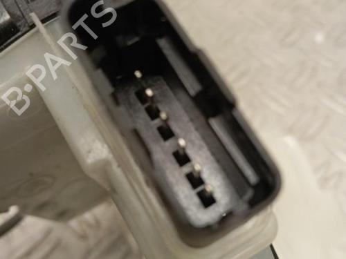 front-left-lock-toyota-proace-van-mdz_-2016-28344491 main image