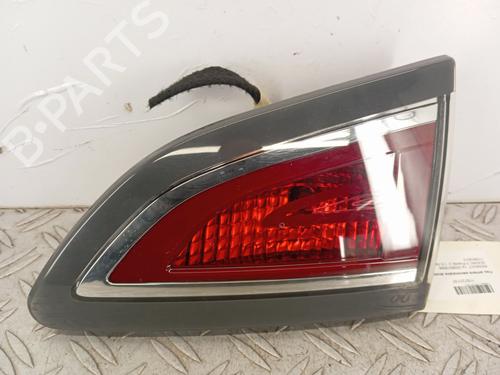 Used Right tailgate light Right tailgate light 32176279 32176279