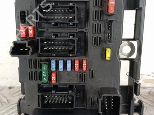 Used Fuse box PEUGEOT 206 Hatchback (2A/C) 1.4 HDi eco 70 (68 hp) 28346877