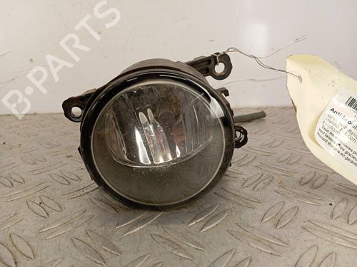Used Right front fog light OPEL VIVARO B Van (X82) 1.6 CDTI (05) (146 hp) 30876919