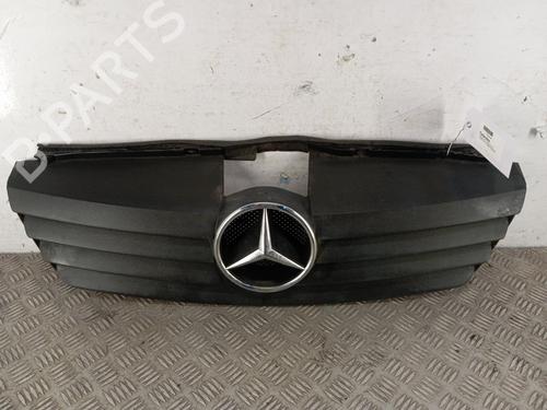 Used Grille MERCEDES-BENZ VANEO (414) 1.7 CDI (414.700) (91 hp) 31176726