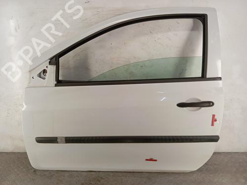 Used Left front door RENAULT CLIO III (BR0/1, CR0/1) 1.5 dCi (C/BR0G, C/BR1G) (68 hp) 28342911