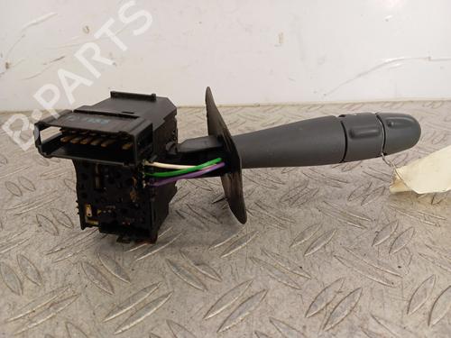 Used Switch RENAULT CLIO II (BB_, CB_) 1.2 16V (BB05, BB0W, BB11, BB27, BB2T, BB2U, BB2V, CB05,... (75 hp) 32330557