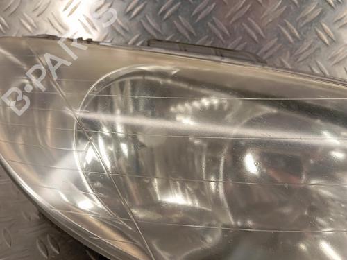 Used Right headlight Right headlight PEUGEOT 206 Hatchback (2A/C) 1.4 i (75 hp) 40272061 40272061