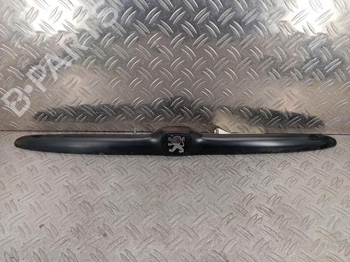 Pynteliste til bagklap Pynteliste til bagklap PEUGEOT 206 Hatchback (2A/C) [1998-2012] 37538789 37538789
