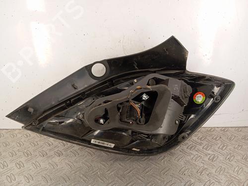 Used Left taillight Left taillight OPEL ASTRA H (A04) [2004-2014] 35931124 35931124