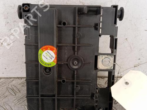 Used Fuse box Fuse box PEUGEOT 307 (3A/C) 1.6 HDi 110 (109 hp) 40223338 40223338