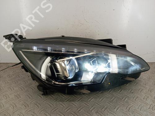 Used Right headlight PEUGEOT 308 SW II (LC_, LJ_, LR_, LX_, L4_) 2.0 GT HDi 180 / BlueHDi 180 (181 hp) 31631638