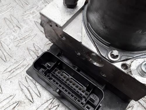 ABS pump PEUGEOT 5008 (0U_, 0E_) 1.6 HDi | BP28338170M43 