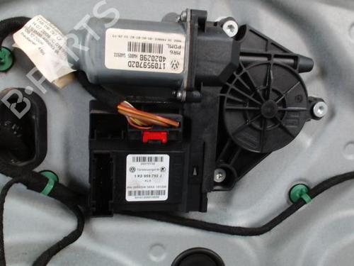 Front right window mechanism VW TOURAN (1T1, 1T2) 1.9 TDI | BP28340761C23 