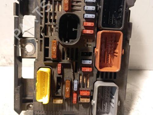 Fuse box CITROËN C4 Grand Picasso I (UA_) 1.6 HDi | BP28347389E1 