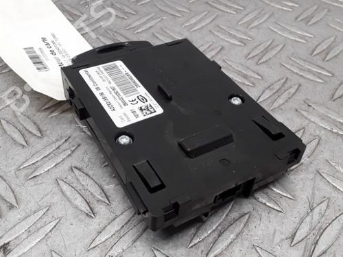 Card reader RENAULT LATITUDE (L70_) 2.0 dCi 150 (L70H) | BP28343414E4 