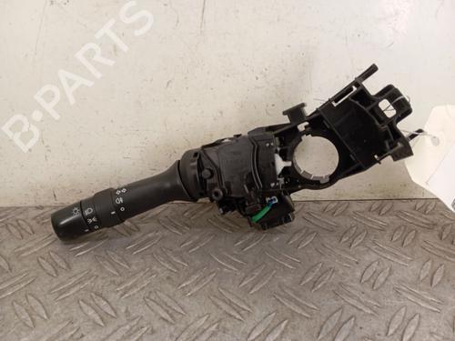 Used Switch TOYOTA YARIS (_P13_) 1.4 D (NLP130_, NLP130) (90 hp) 28348233