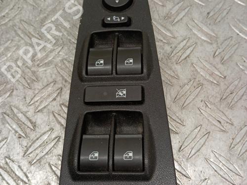 Used Left front window switch LANCIA DELTA III (844_) 1.6 D Multijet (844.AXC11, 844.AXC1A) (120 hp) 28337579