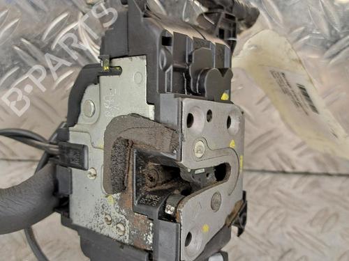 Used Front left lock Front left lock 37629516 37629516