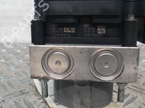 Used ABS pump RENAULT CAPTUR I (J5_, H5_) 1.5 dCi 90 (J5N4, J5M5, J5MW, J5M6, J5AL, J5AJ) (90 hp) 28340816