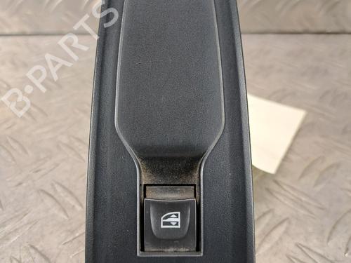 Used Right front window switch Right front window switch 38101820 38101820