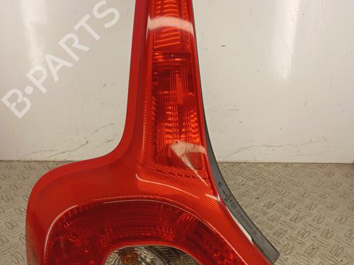 Farolim esquerdo VOLVO C30 (533) 2.0 D (136 hp) 31298036