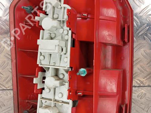 Right taillight AUDI A2 (8Z0) 1.4 TDI | BP36437361C35 - Image 4
