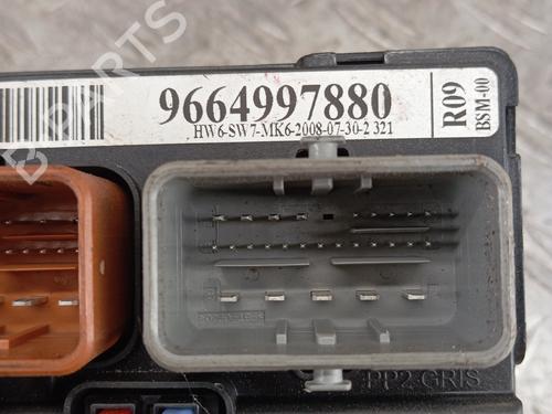 Used Fuse box Fuse box CITROËN C3 II (SC_) 1.1 i (60 hp) 36096743 36096743
