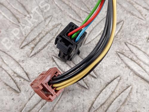 right-mirror-peugeot-208-i-ca_-cc_-2012-2013-2014-2015-2016-2017-2018-2019-2020-2021-36056172 main image