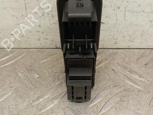 Used Right rear window switch VW GOLF VII (5G1, BQ1, BE1, BE2) 1.6 TDI (105 hp) 28347411