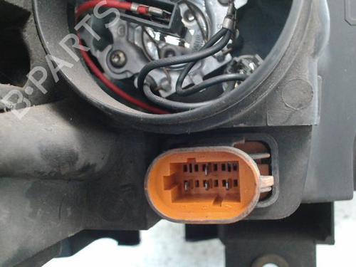 Left headlight RENAULT ESPACE III (JE0_) 2.2 dCi (JE0K) | BP28349648C28 