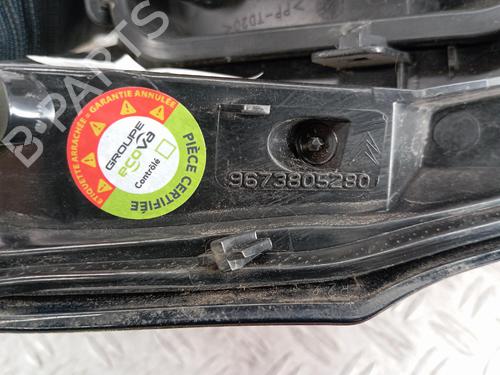 Høyre baklys Høyre baklys CITROËN C3 II (SC_) 1.6 HDi (92 hp) 37203506 37203506