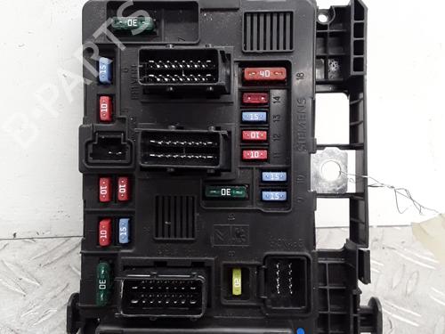 Used Fuse box PEUGEOT 307 (3A/C) 2.0 HDi 110 (107 hp) 28343062