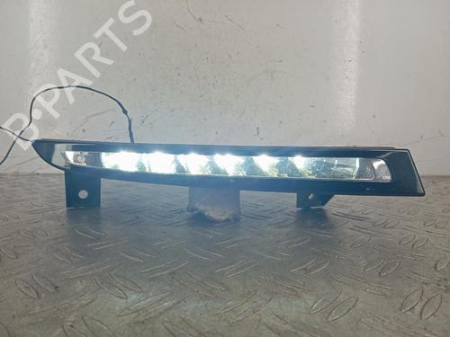Used Right daytime light Right daytime light 39526831 39526831